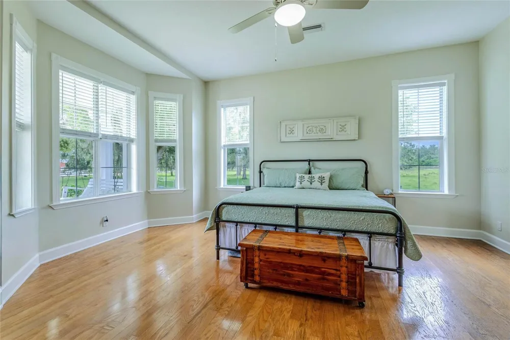 1901 JOSHUA DRIVE Sarasota, FL 34240