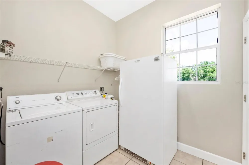 1901 JOSHUA DRIVE Sarasota, FL 34240