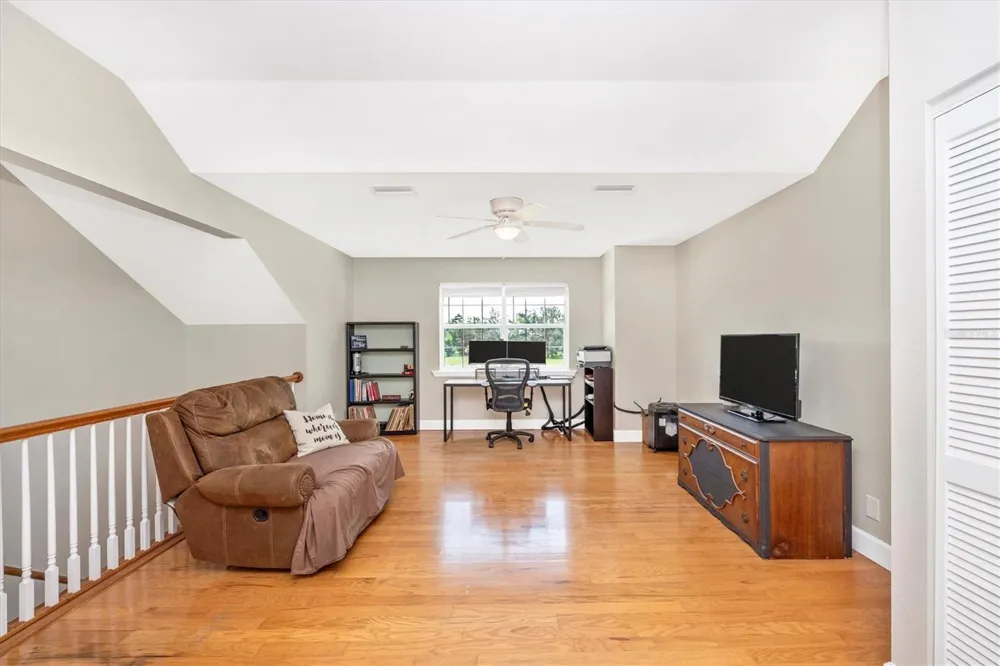1901 JOSHUA DRIVE Sarasota, FL 34240
