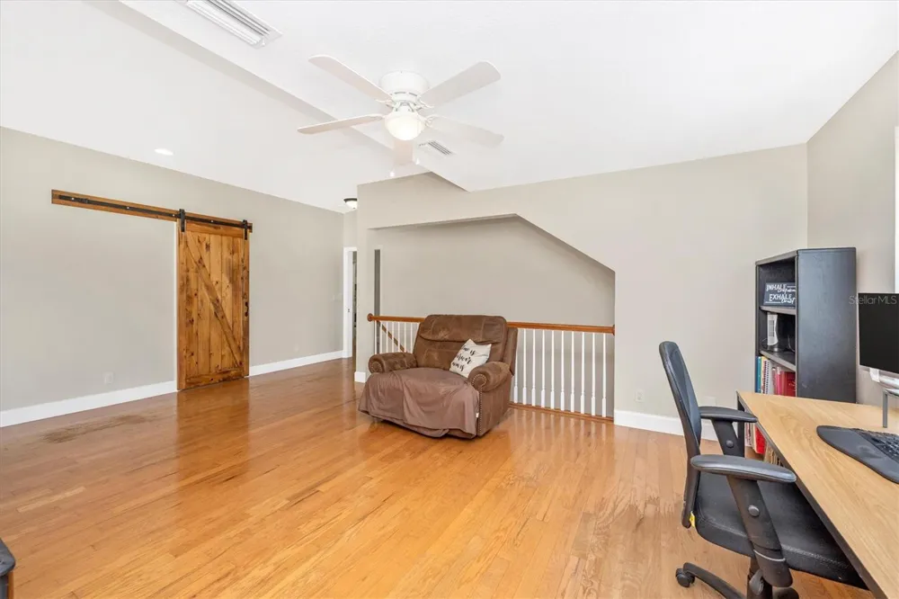 1901 JOSHUA DRIVE Sarasota, FL 34240