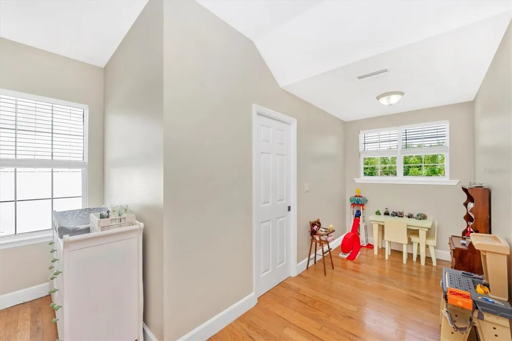 1901 JOSHUA DRIVE Sarasota, FL 34240