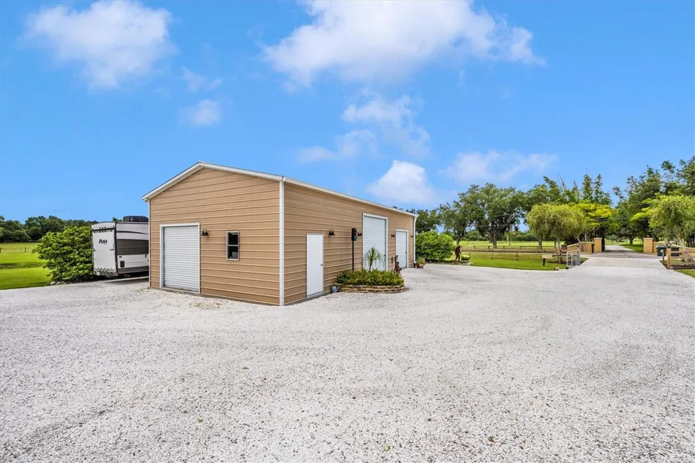 1901 JOSHUA DRIVE Sarasota, FL 34240