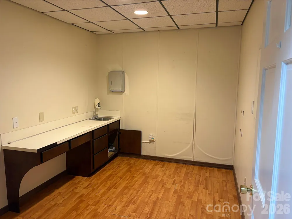 322 E Statesville Avenue Mooresville, NC 28115