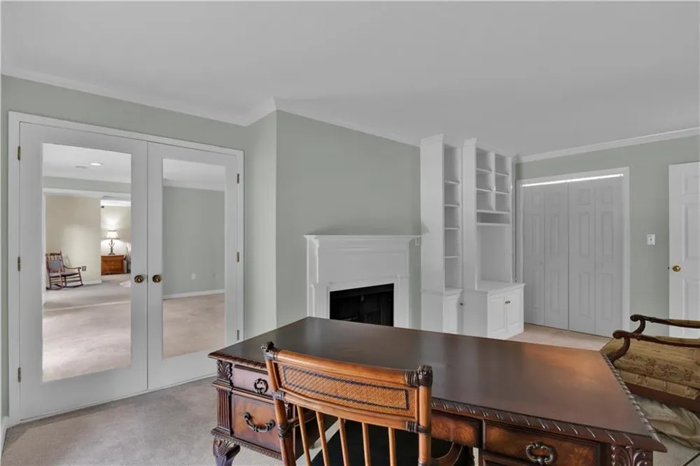 26204 Plantation Drive NE Atlanta, GA 30324