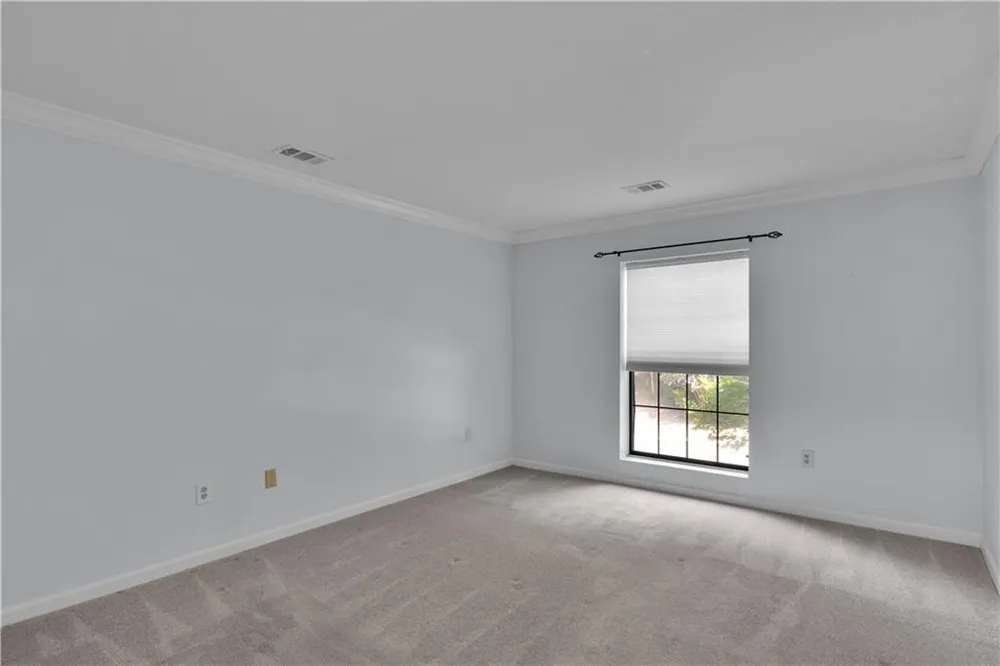 26204 Plantation Drive NE Atlanta, GA 30324