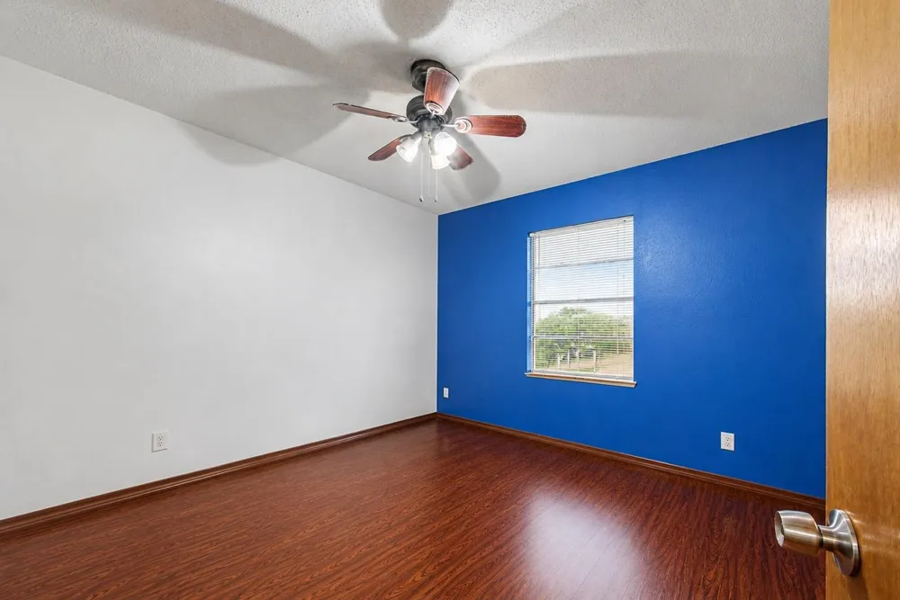 1019 Sunset Drive San Leon, TX 77539