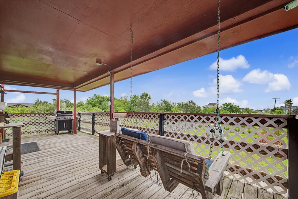 1019 Sunset Drive San Leon, TX 77539
