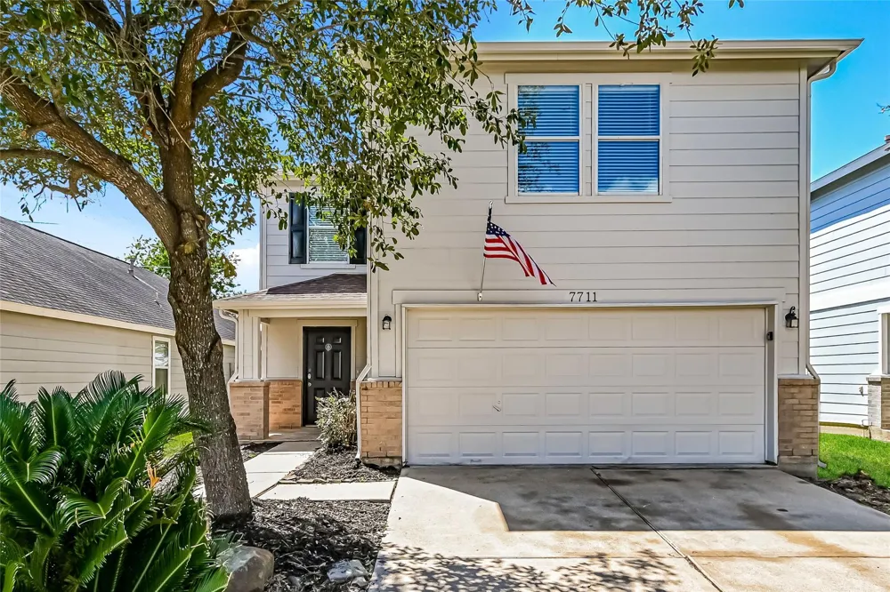 7711 Cypress Edge Drive Cypress, TX 77433