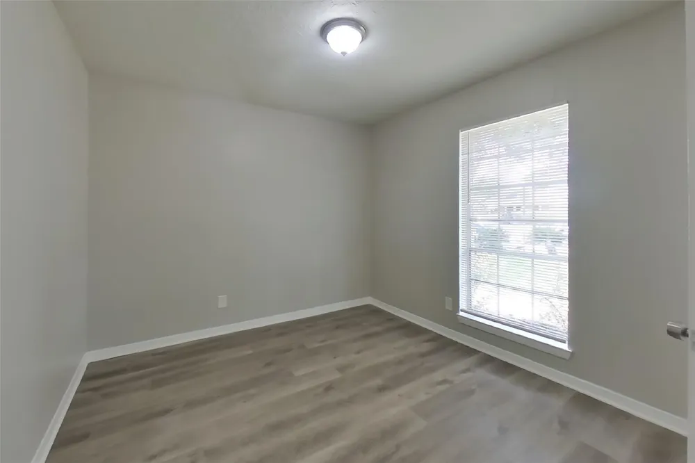4427 Oakside Drive Houston, TX 77053