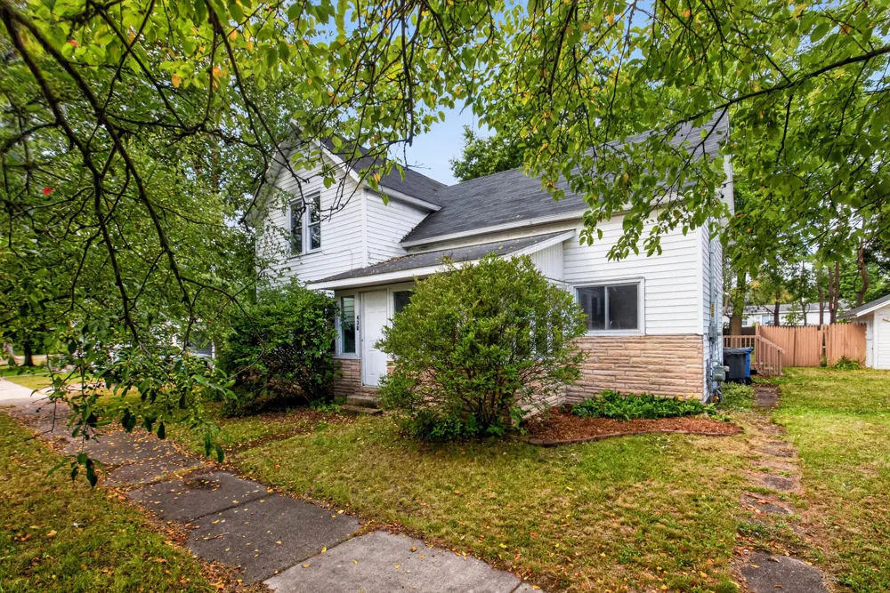 430 S Main Street Evart, MI 49631