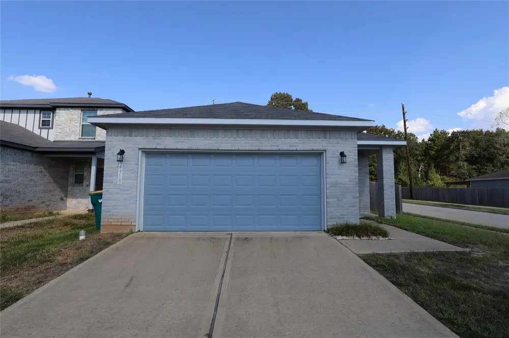 25718 Boxwood Hedge Lane Tomball, TX 77375