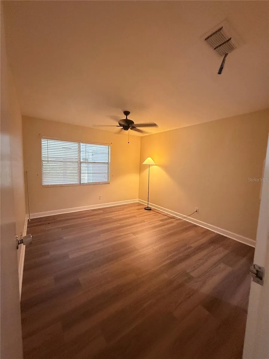 402 DORCHESTER PLACE #44 Sun City Center, FL 33573