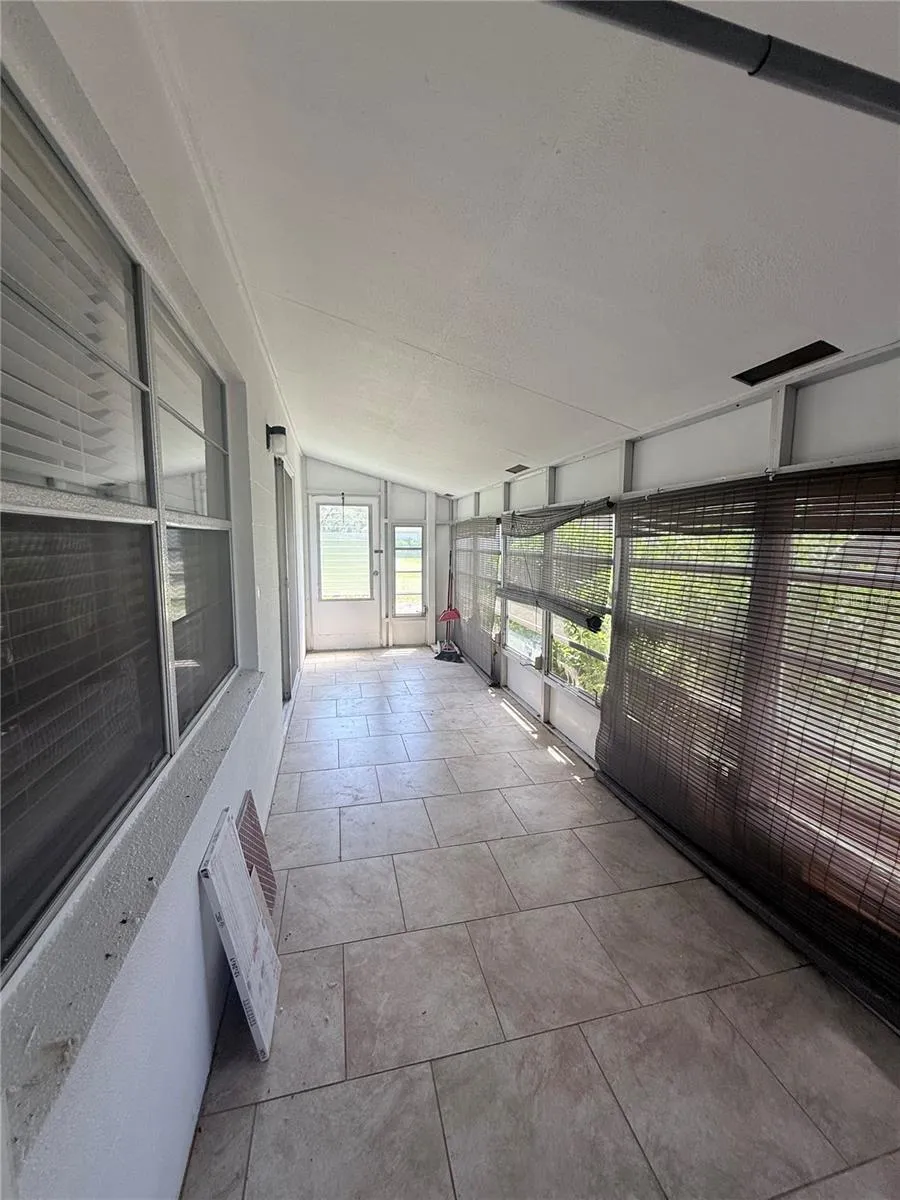 402 DORCHESTER PLACE #44 Sun City Center, FL 33573