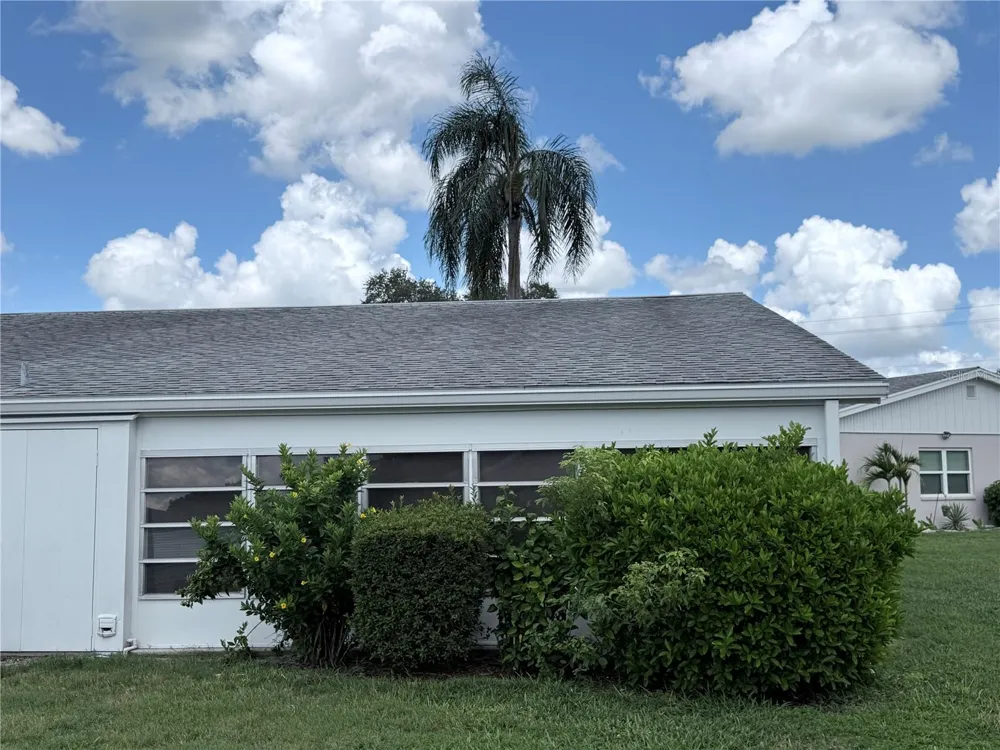 402 DORCHESTER PLACE #44 Sun City Center, FL 33573