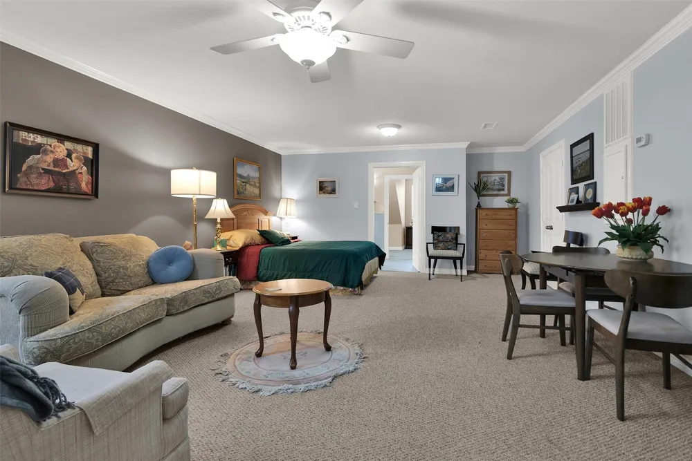 2720 Oates Drive Mesquite, TX 75150