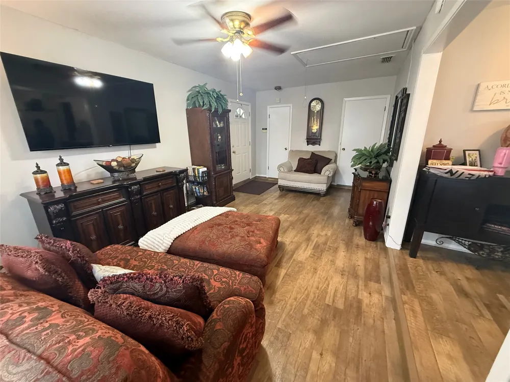 2500 Melrose Bossier City, LA 71111