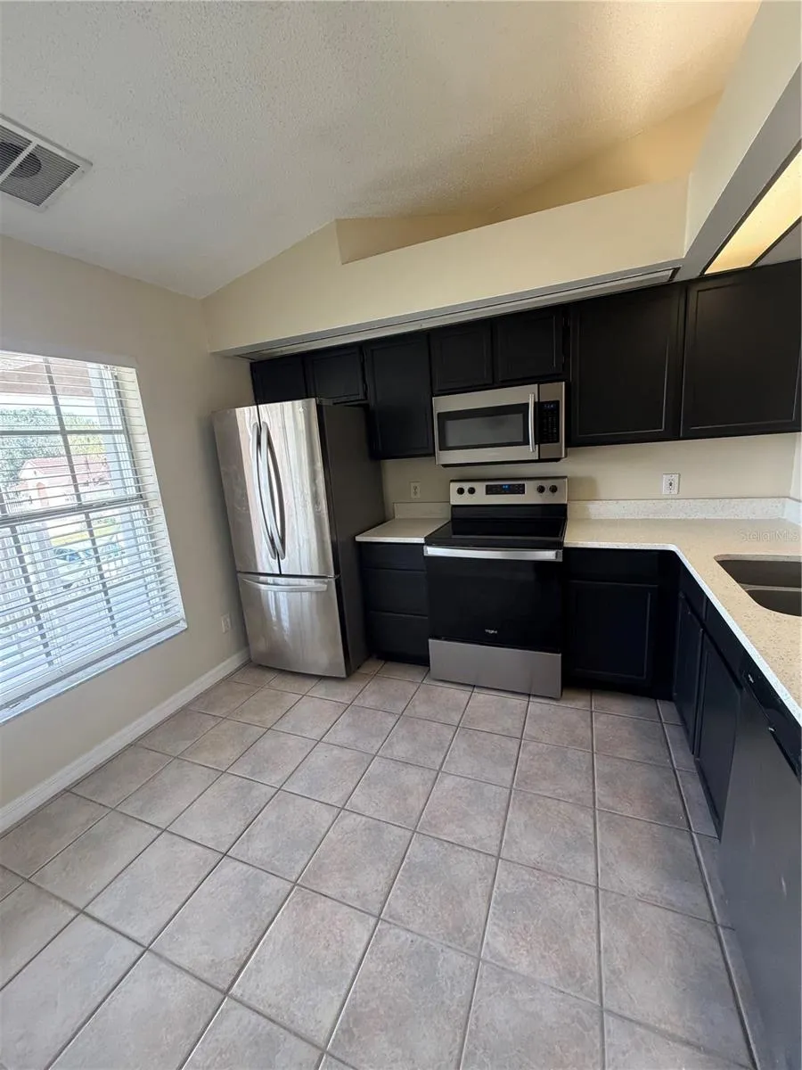 13829 TIMBERLAND DRIVE #204 Orlando, FL 32824