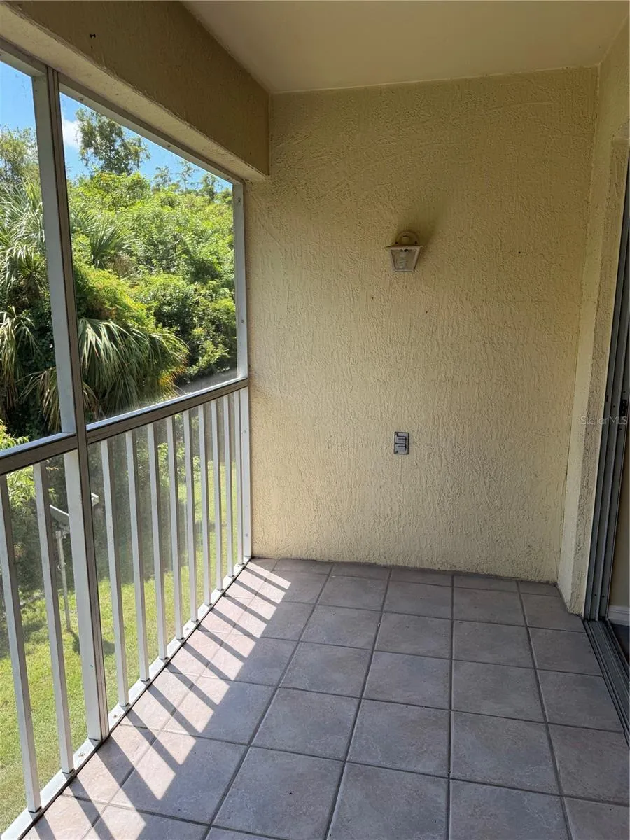 13829 TIMBERLAND DRIVE #204 Orlando, FL 32824
