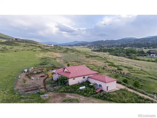 108 Lonestar Road Lyons, CO 80540