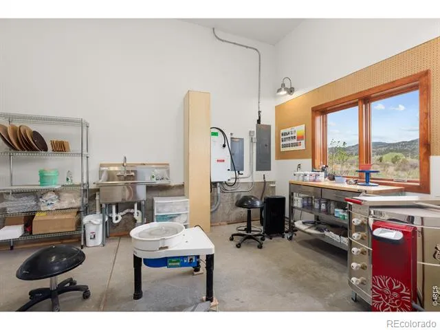 108 Lonestar Road Lyons, CO 80540