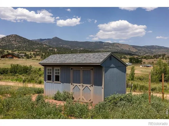 108 Lonestar Road Lyons, CO 80540