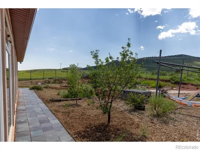 108 Lonestar Road Lyons, CO 80540