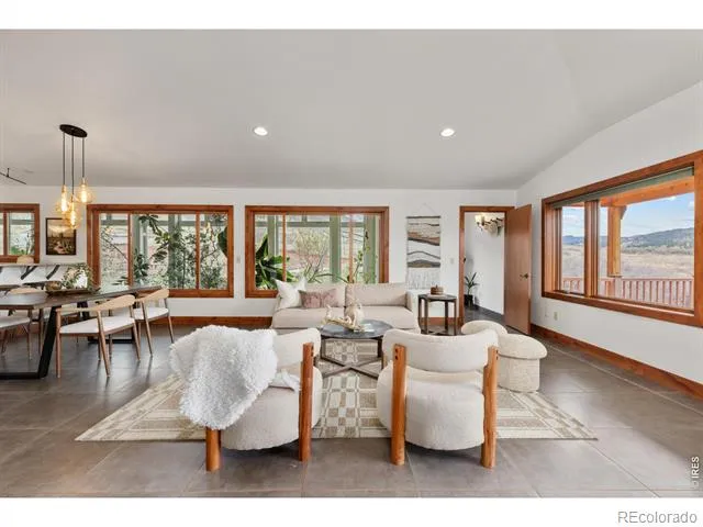 108 Lonestar Road Lyons, CO 80540