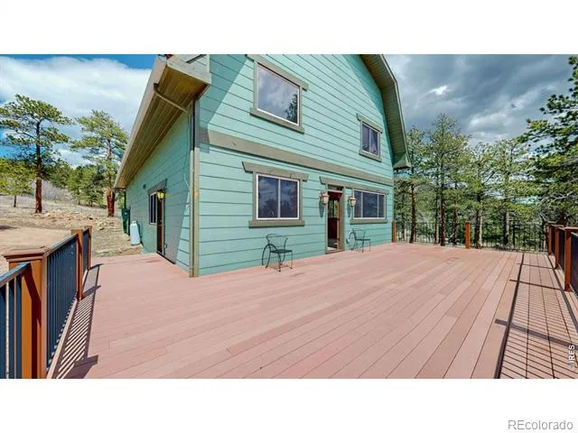 598 Taylor Road Lyons, CO 80540