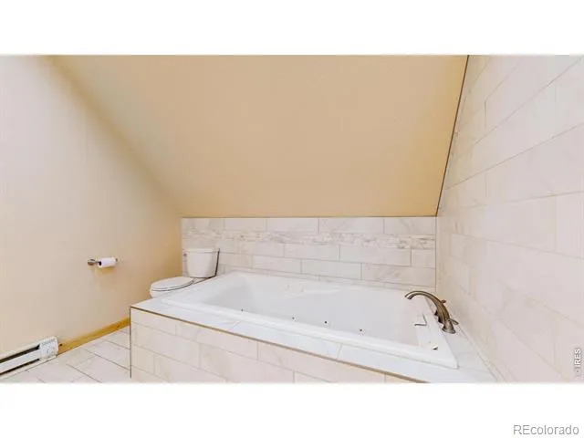 598 Taylor Road Lyons, CO 80540