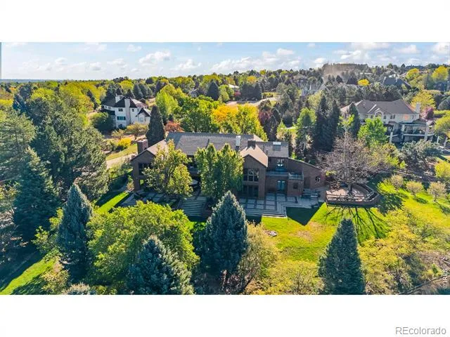 8414 Firethorn Court Niwot, CO 80503