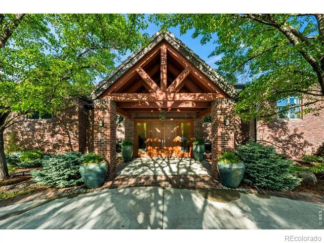 8414 Firethorn Court Niwot, CO 80503