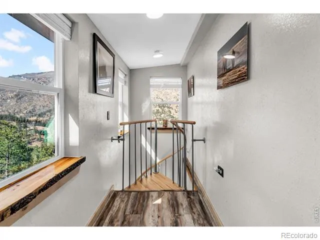 500 Bulwark Ridge Drive Glen Haven, CO 80532