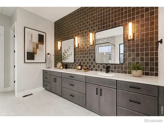 5276 Flora Way Arvada, CO 80002