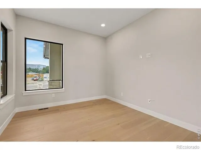 5276 Flora Way Arvada, CO 80002