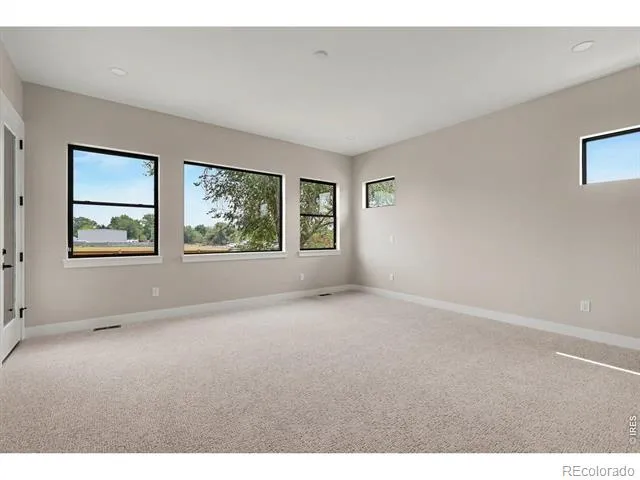 5276 Flora Way Arvada, CO 80002