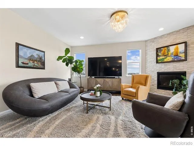 1910 High Plains Drive Longmont, CO 80503