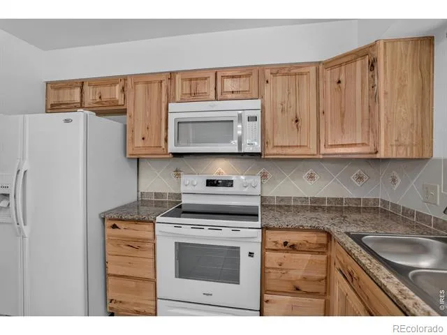 321 Diamond Drive Fort Collins, CO 80525