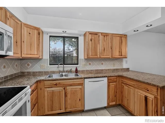 321 Diamond Drive Fort Collins, CO 80525