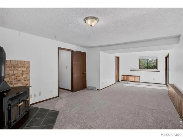 321 Diamond Drive Fort Collins, CO 80525