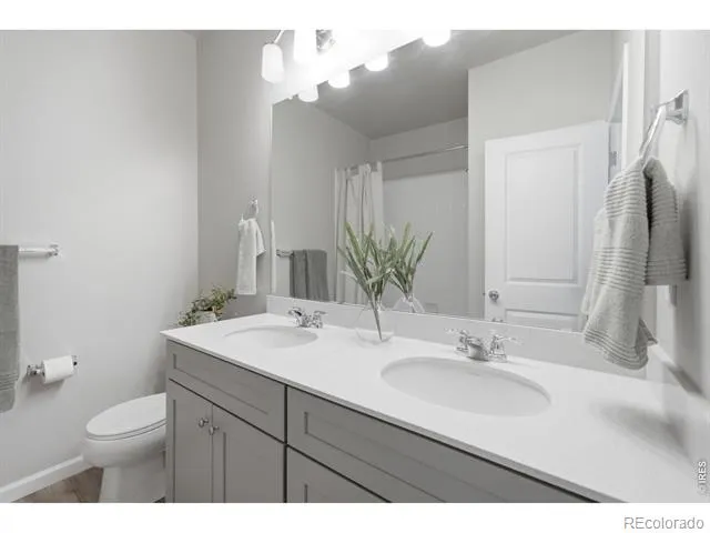 320 Elbert Street Johnstown, CO 80534