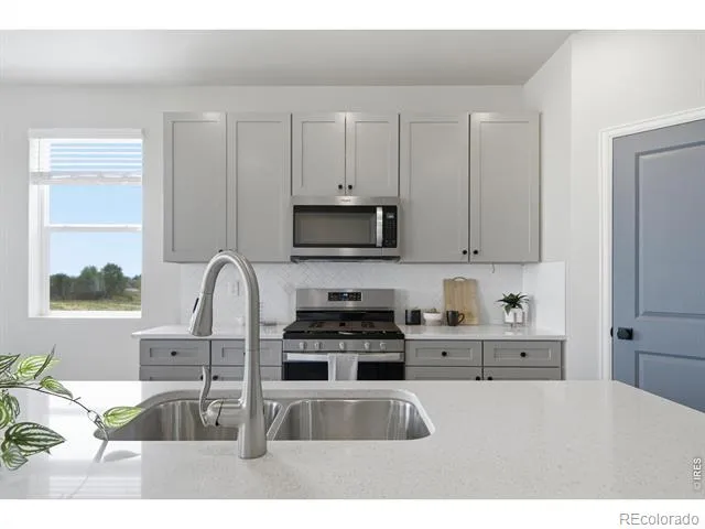 320 Elbert Street Johnstown, CO 80534