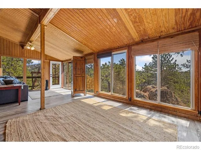 128 Elk Road Lyons, CO 80540