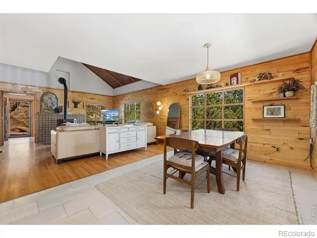 128 Elk Road Lyons, CO 80540