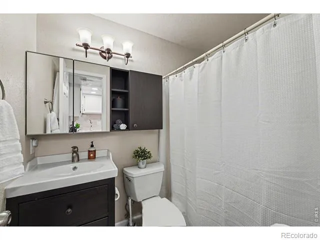 1885 S Quebec Way #B24 Denver, CO 80231