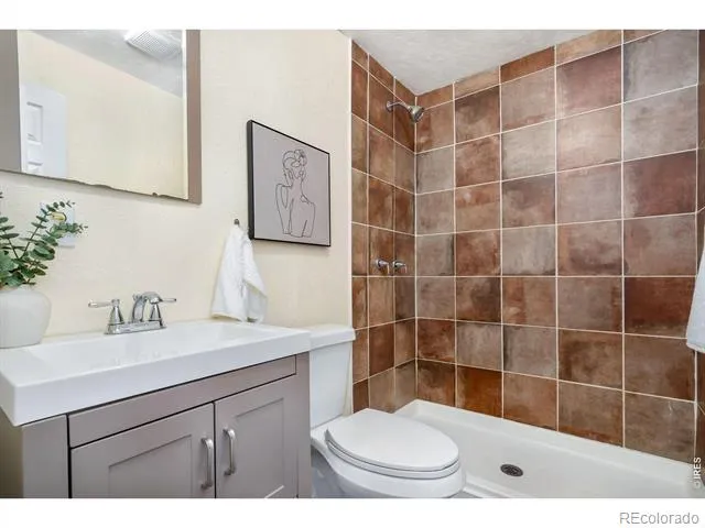 801 Vanderbilt Court Fort Collins, CO 80525