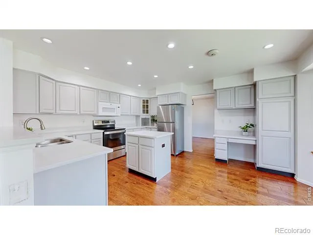 1619 Hemlock Way Broomfield, CO 80020