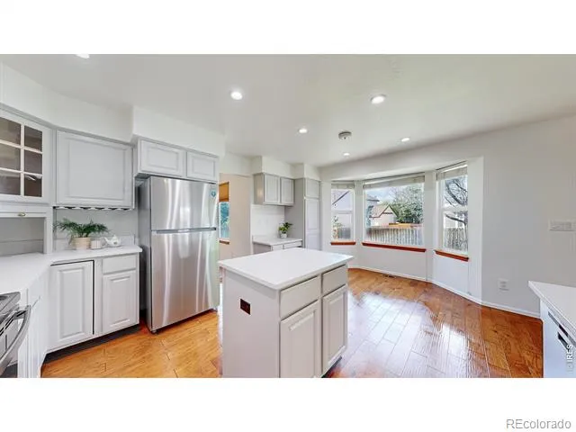 1619 Hemlock Way Broomfield, CO 80020