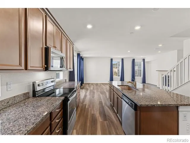 4532 Heatherhill Court Longmont, CO 80503