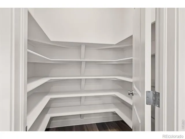 4532 Heatherhill Court Longmont, CO 80503