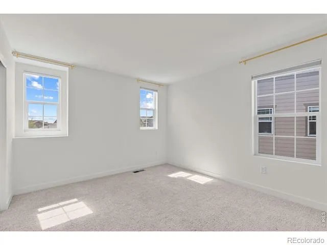 4532 Heatherhill Court Longmont, CO 80503